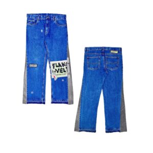 BIG PATCH FLARE JEANS
