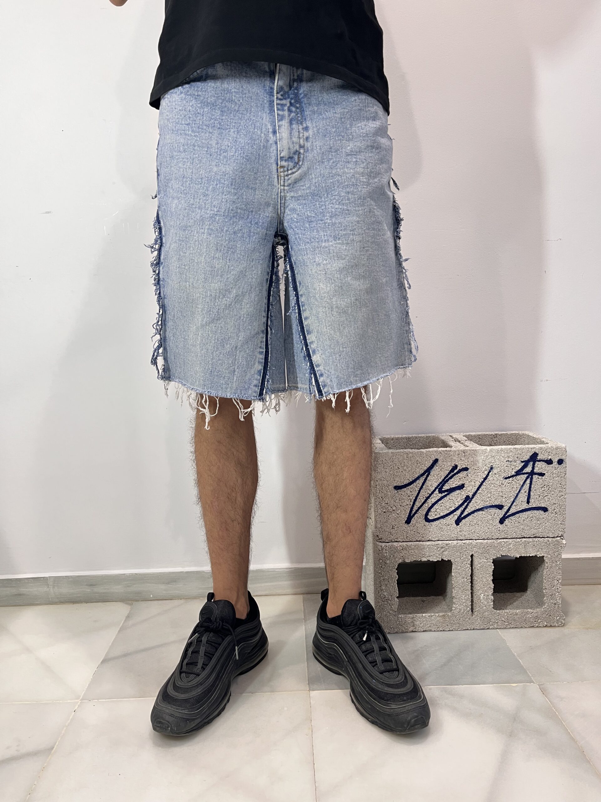 DESILACHAO WASHED BLUE JORTS - Imagen 4